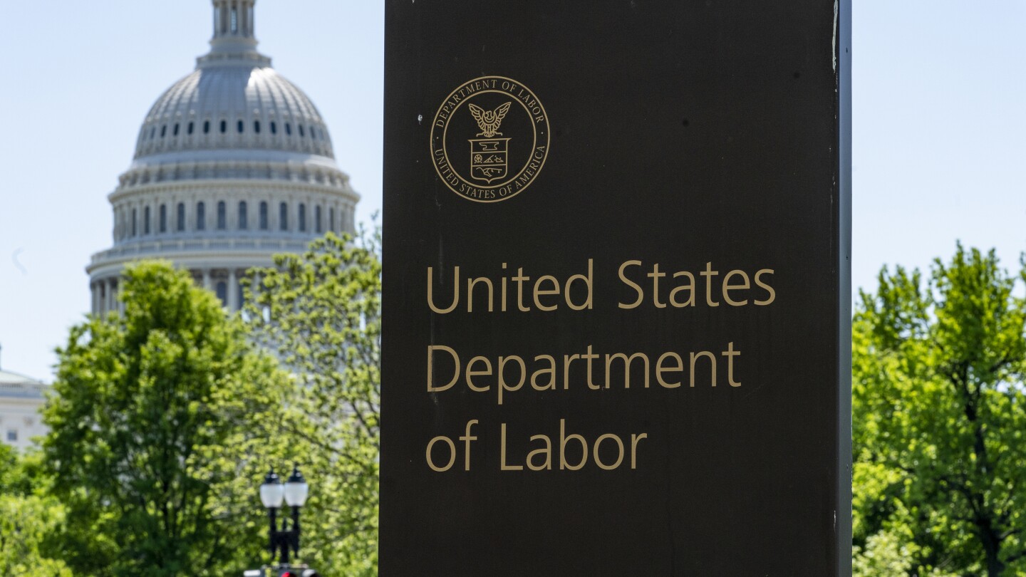 Government Hiring Freeze Affects Inflation Data Collection Amid Tariff Concerns