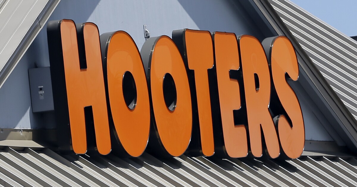 Hooters Location in Newport Permanently Closes Amid Bankruptcy Filing