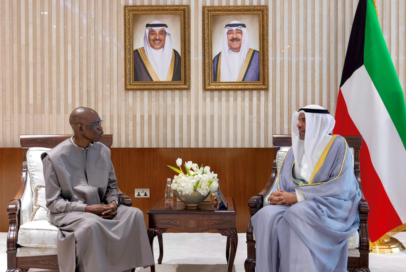 Kuwait FM receives credentials of new Senegal Amb