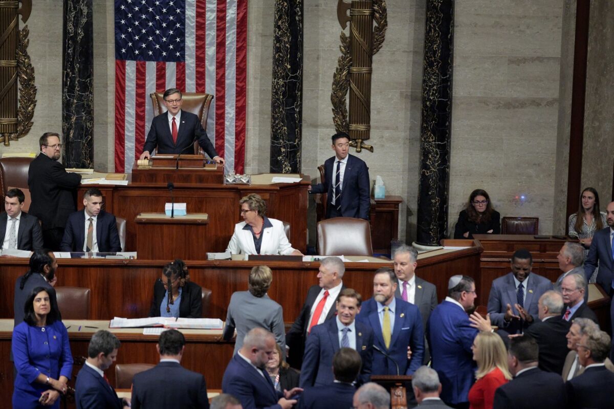 Trump Secures Major Economic Policy Shift as House Approves Tax Legislation