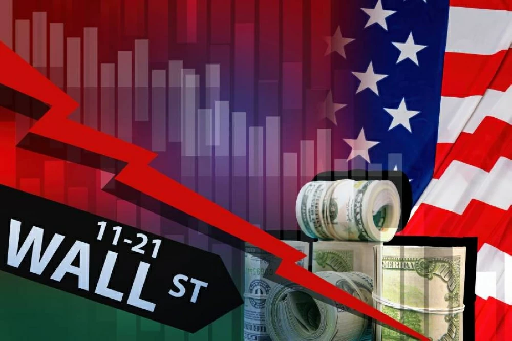 Moody’s Raises U.S. Recession Risk to 48% Over Next 12 Months