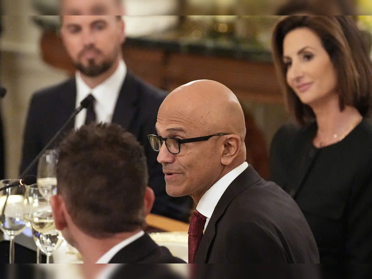 Trump Hosts Tech Leaders at White House, Praises Nadella and Pichai Amid AI and Investment Talks