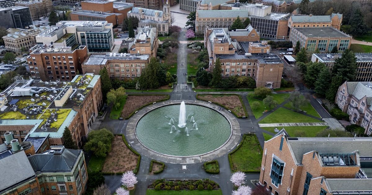 Higher Education Under Pressure: Economic and Social Impacts at Stake